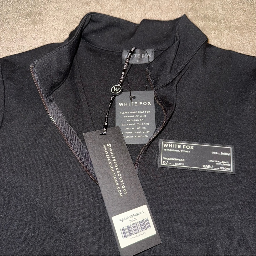 NWT White Fox Boutique High Authority Bodysuit Black Long Sleeve Size Small - Picture 4 of 8